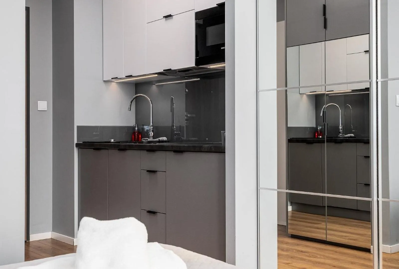 Prymasa Tysiaclecia 83A City Center View Free Garage By Perfect Apart 920 Warszawa